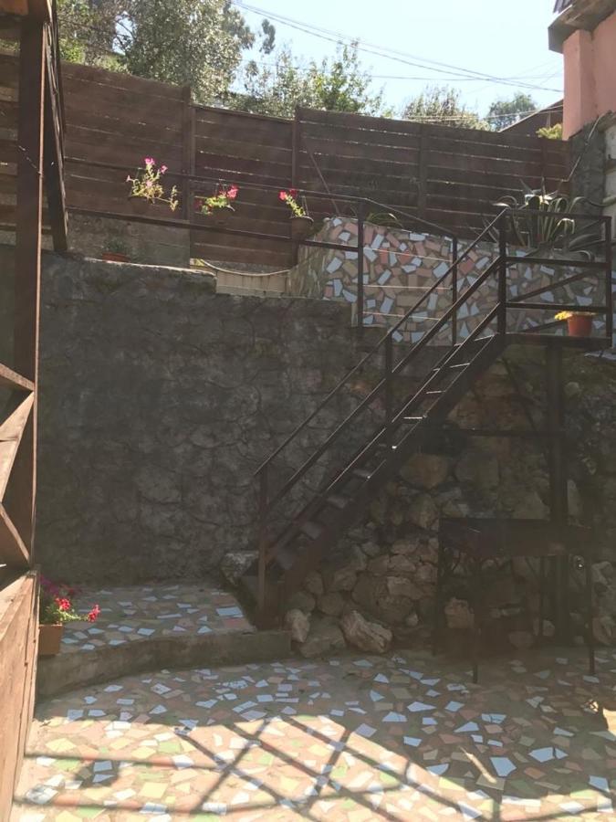 Gostevoy Dom Samir Hotel Gagra Esterno foto