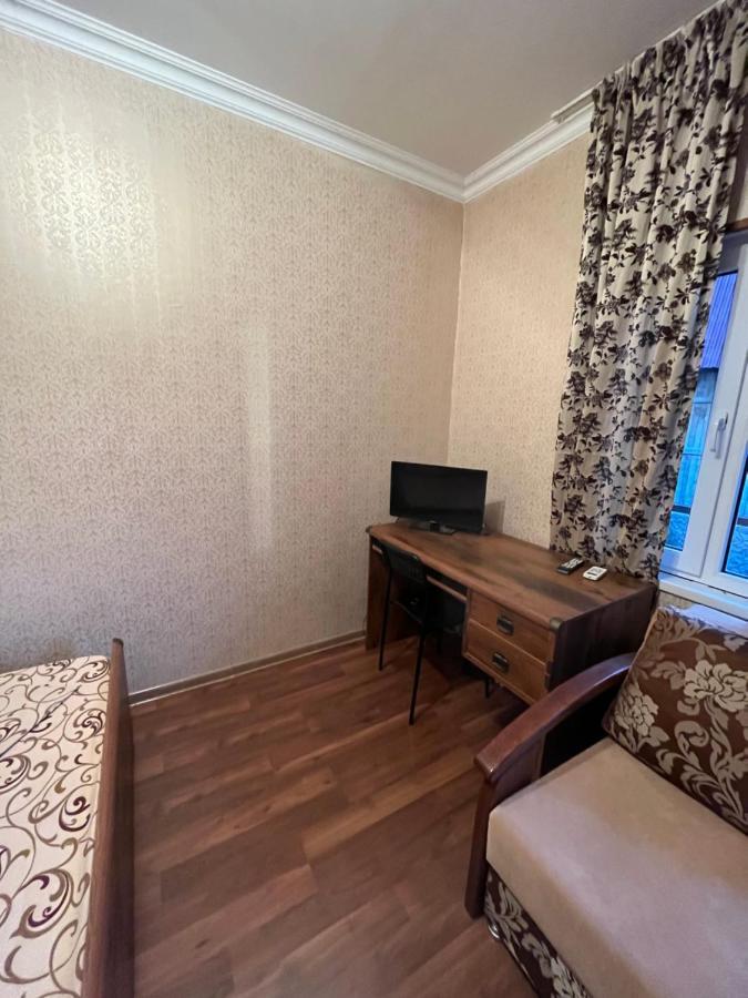 Gostevoy Dom Samir Hotel Gagra Esterno foto
